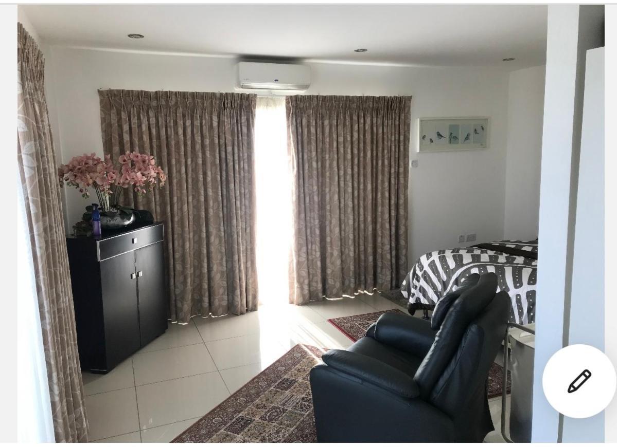 Gallery Apartments By Bestwest Hospitality Accra Exteriör bild