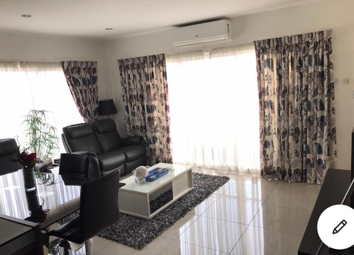 Gallery Apartments By Bestwest Hospitality Accra Exteriör bild