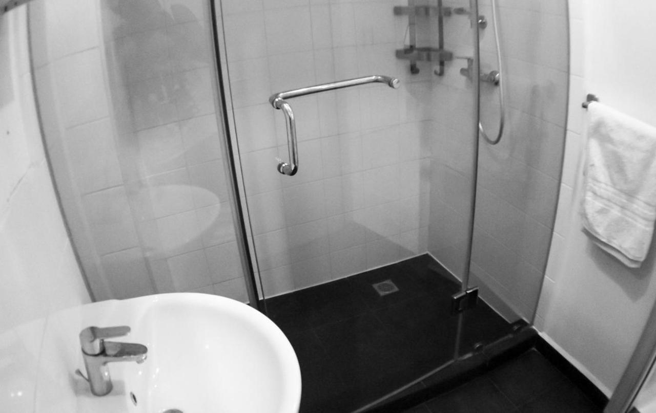 Gallery Apartments By Bestwest Hospitality Accra Exteriör bild