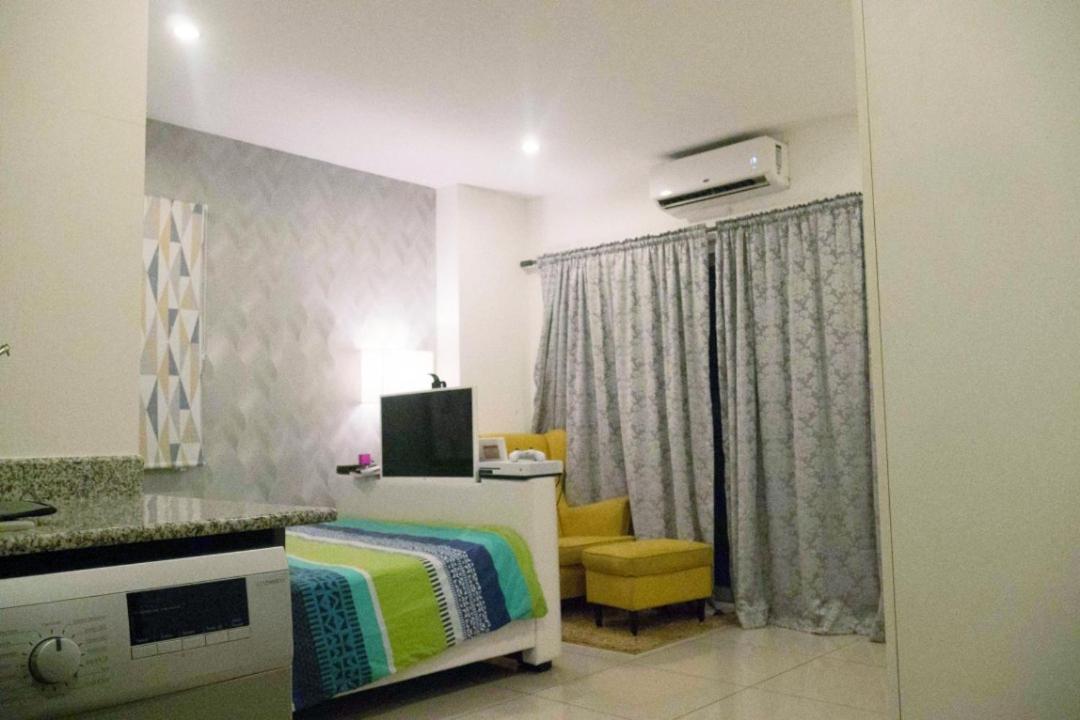 Gallery Apartments By Bestwest Hospitality Accra Exteriör bild